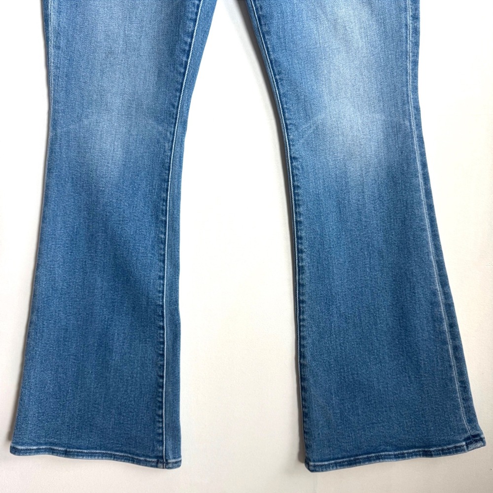 MOTHER The Weekender Jeans Layover Wash Blue Womens Size 30 - Picture 4 of 13
